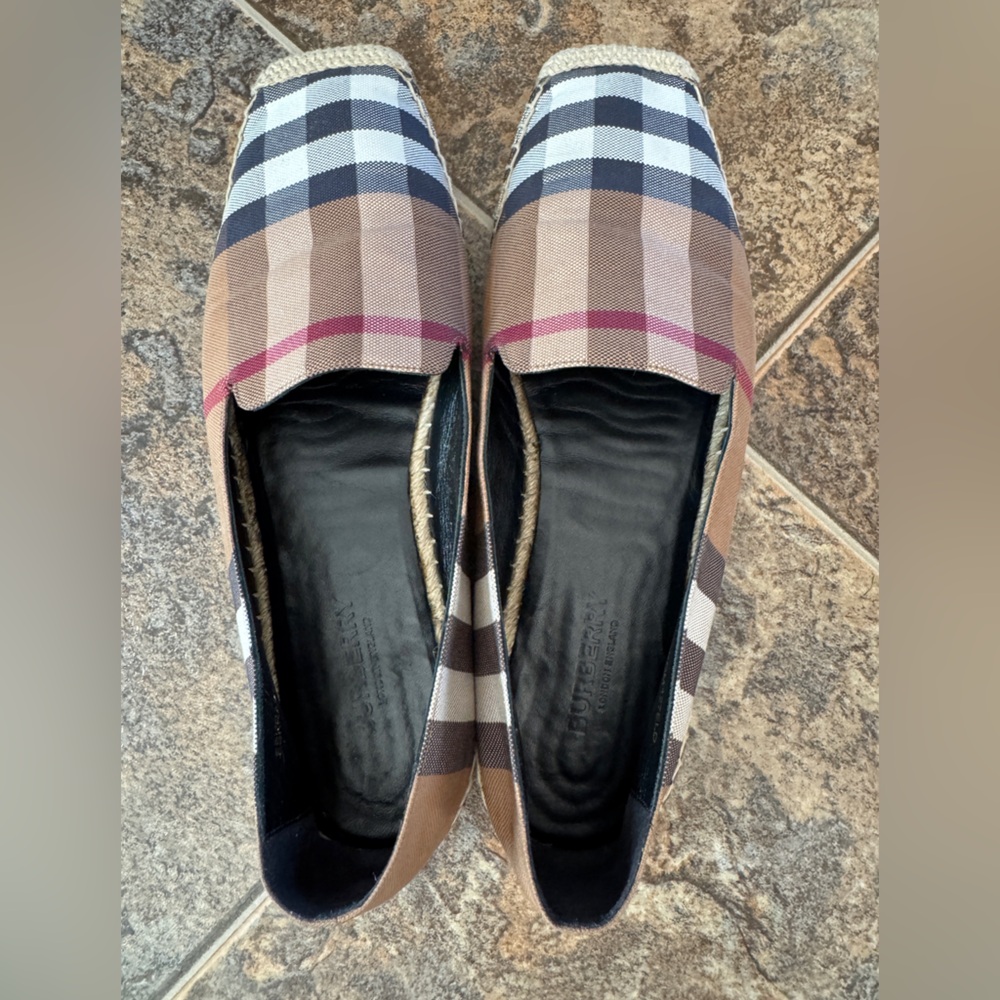 Burberry House Check Square-Toe Espadrille Flat Shoes- Women’s Size 40/9 - Picture 5 of 9